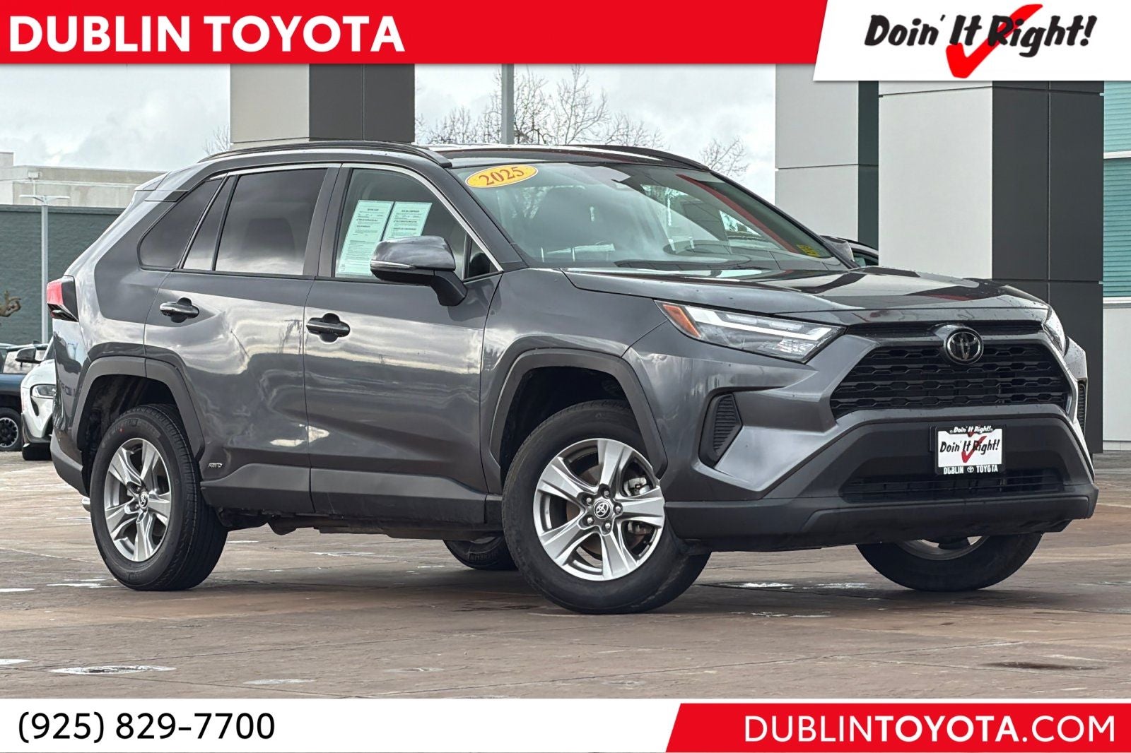 2025 Toyota RAV4 Hybrid XLE
