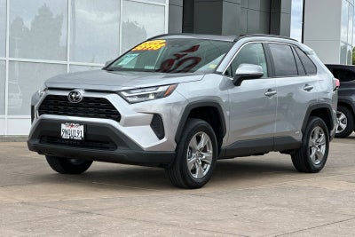 2025 Toyota RAV4 Hybrid XLE