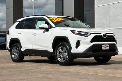 2025 Toyota RAV4 Hybrid XLE