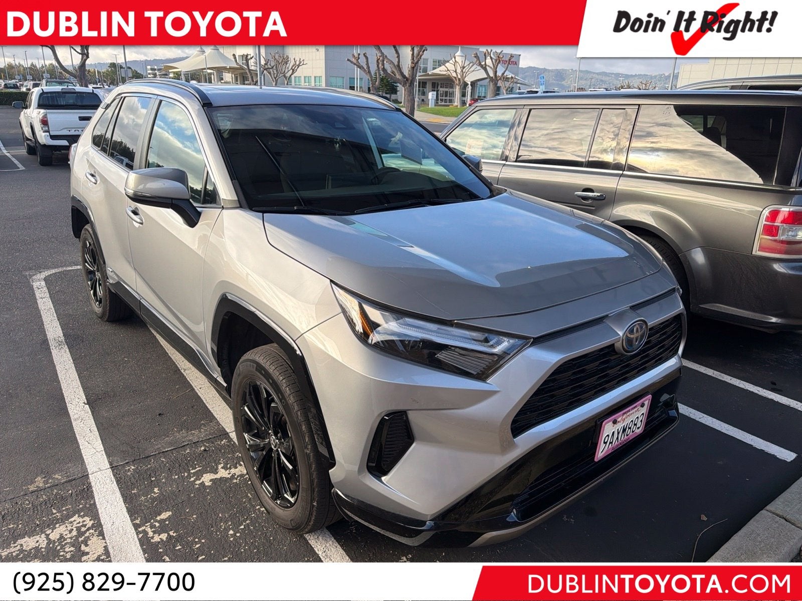 2022 Toyota RAV4 Hybrid SE