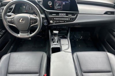 2022 Lexus ES 300h