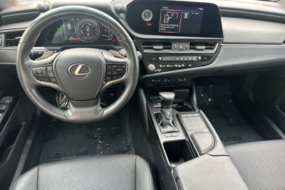 2022 Lexus ES 300h