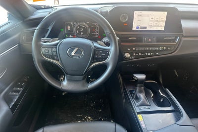 2025 Lexus ES 300h