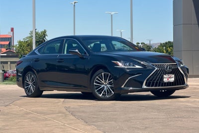 2025 Lexus ES 300h