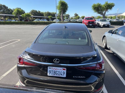 2025 Lexus ES 300h