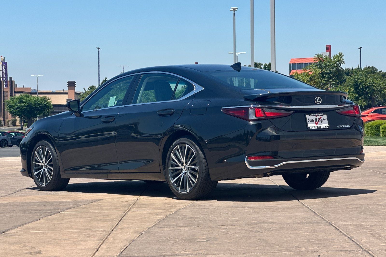 2025 Lexus ES 300h