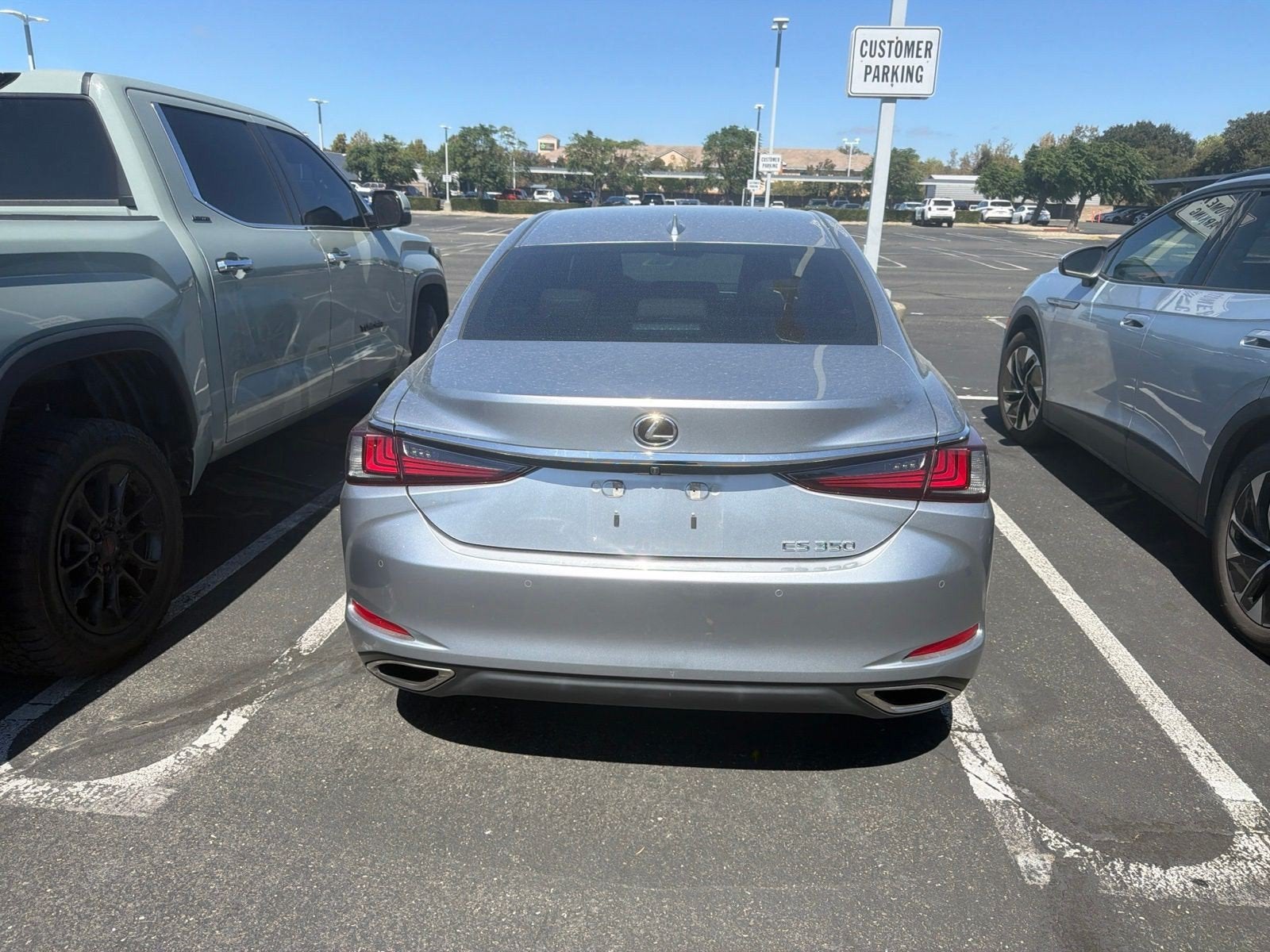 2024 Lexus ES 350