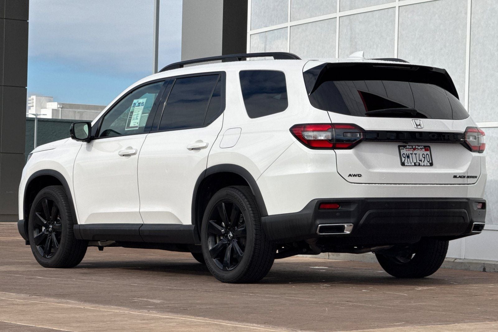 2025 Honda Pilot Black Edition