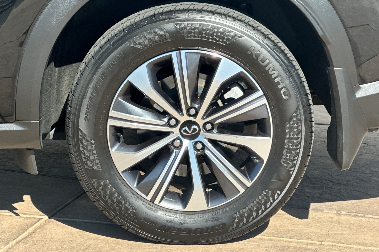 2023 INFINITI QX60 PURE
