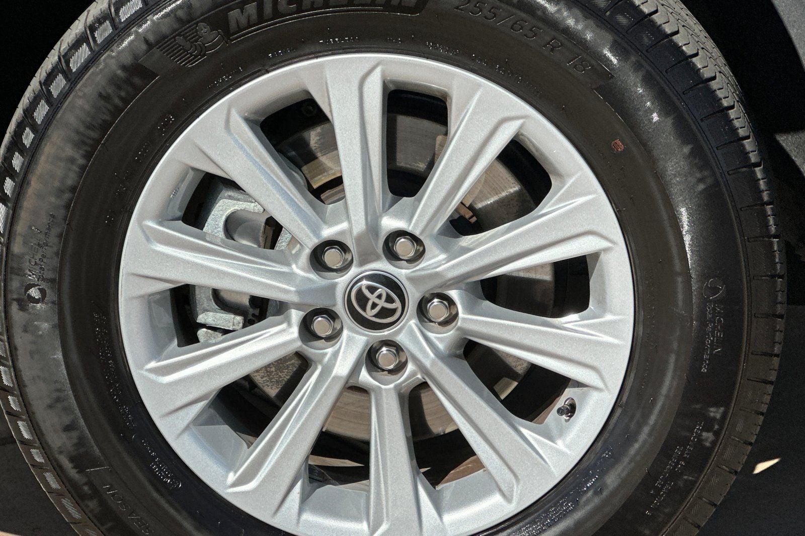 2025 Toyota Grand Highlander LE