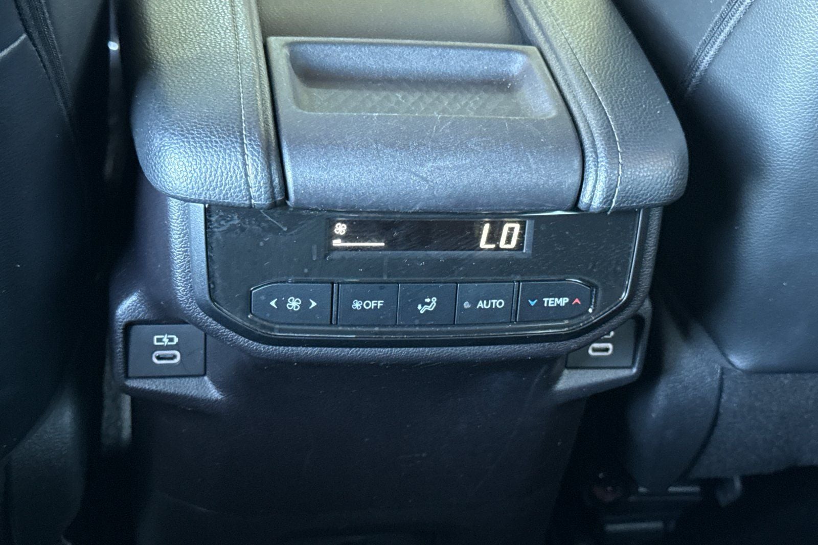 2025 Toyota Grand Highlander LE