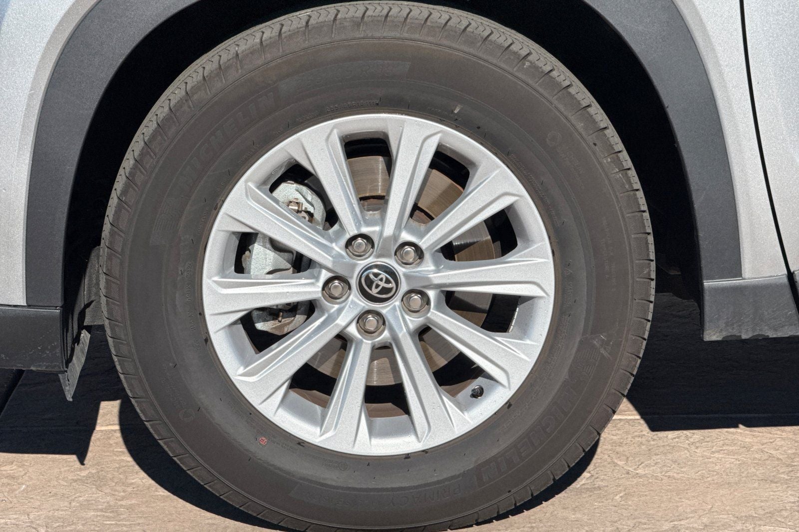 2025 Toyota Grand Highlander LE