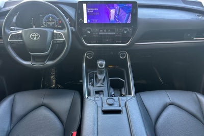 2025 Toyota Grand Highlander XLE