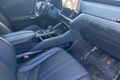 2025 Lexus TX 500h F SPORT Premium