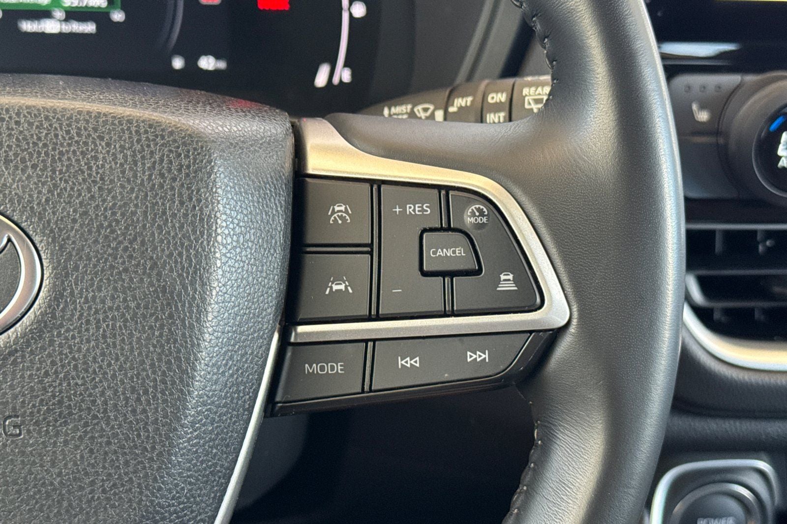 2025 Toyota Grand Highlander Hybrid XLE
