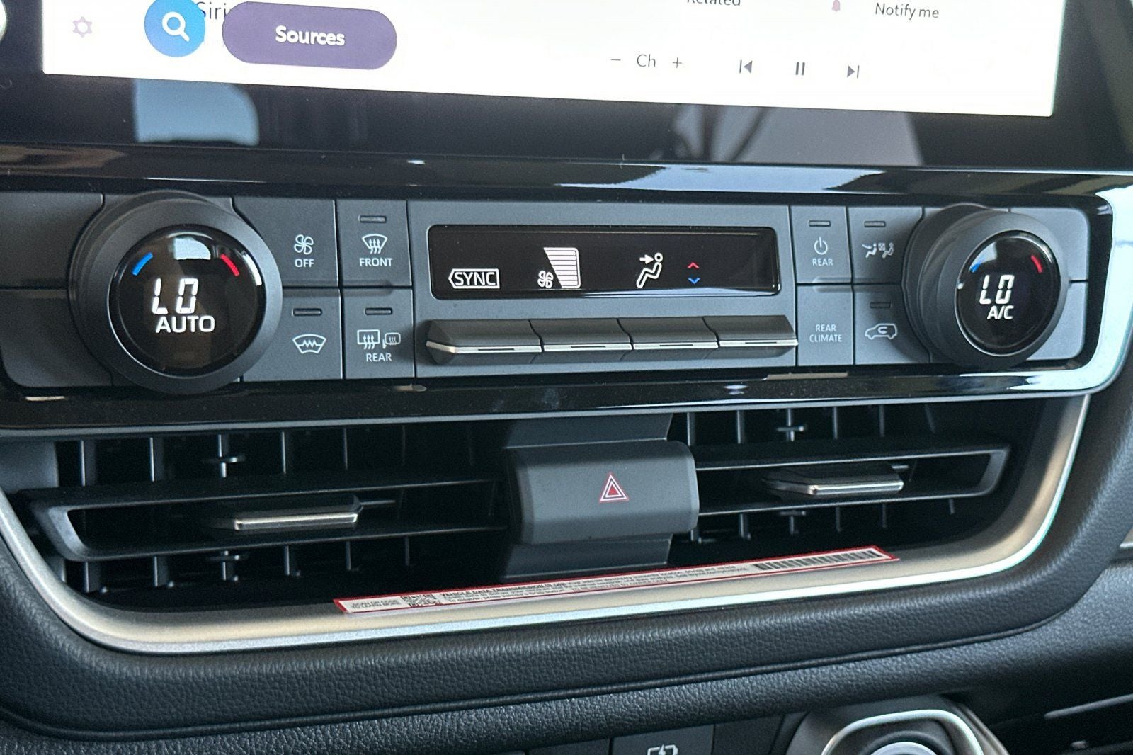 2025 Toyota Grand Highlander Hybrid LE