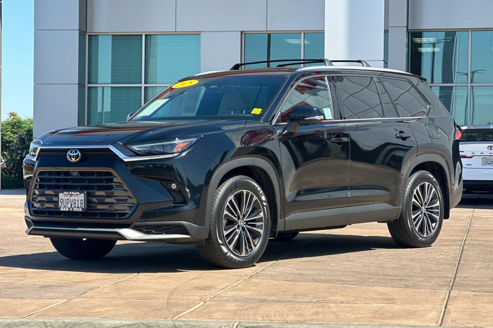 2025 Toyota Grand Highlander Platinum - Photo 10
