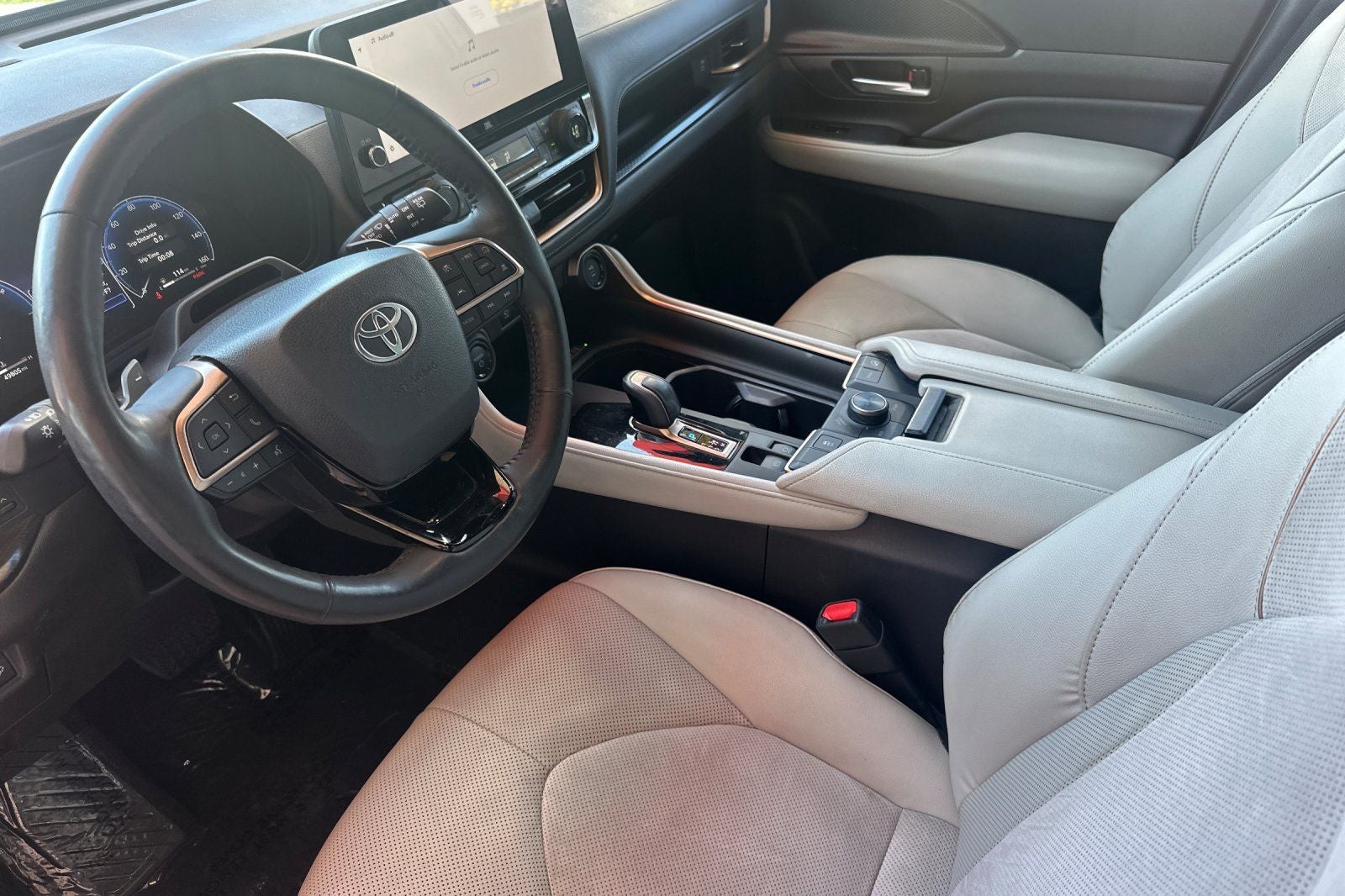 2025 Toyota Grand Highlander Platinum - Photo 12