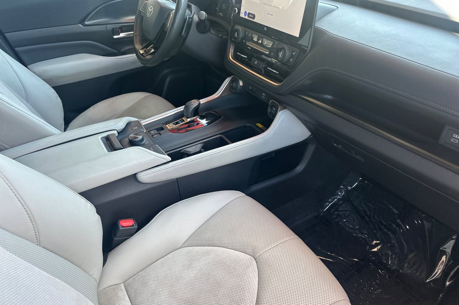 2025 Toyota Grand Highlander Platinum - Photo 21