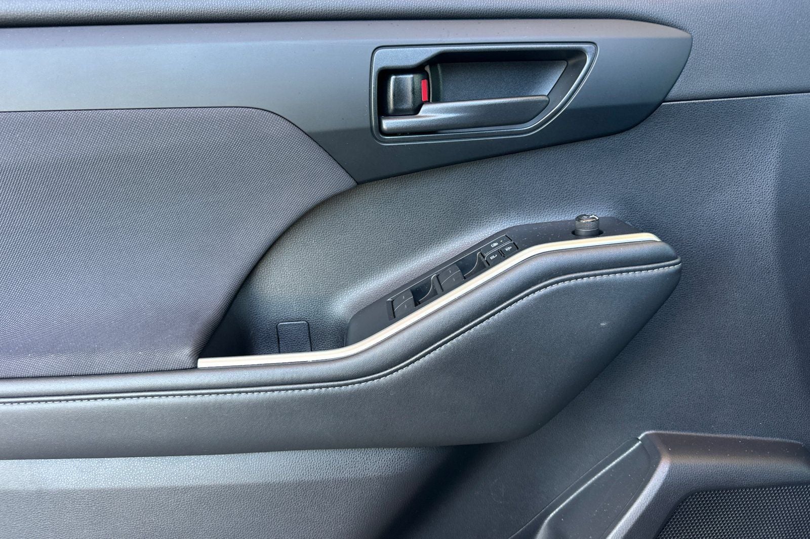 2021 Toyota Highlander Hybrid LE