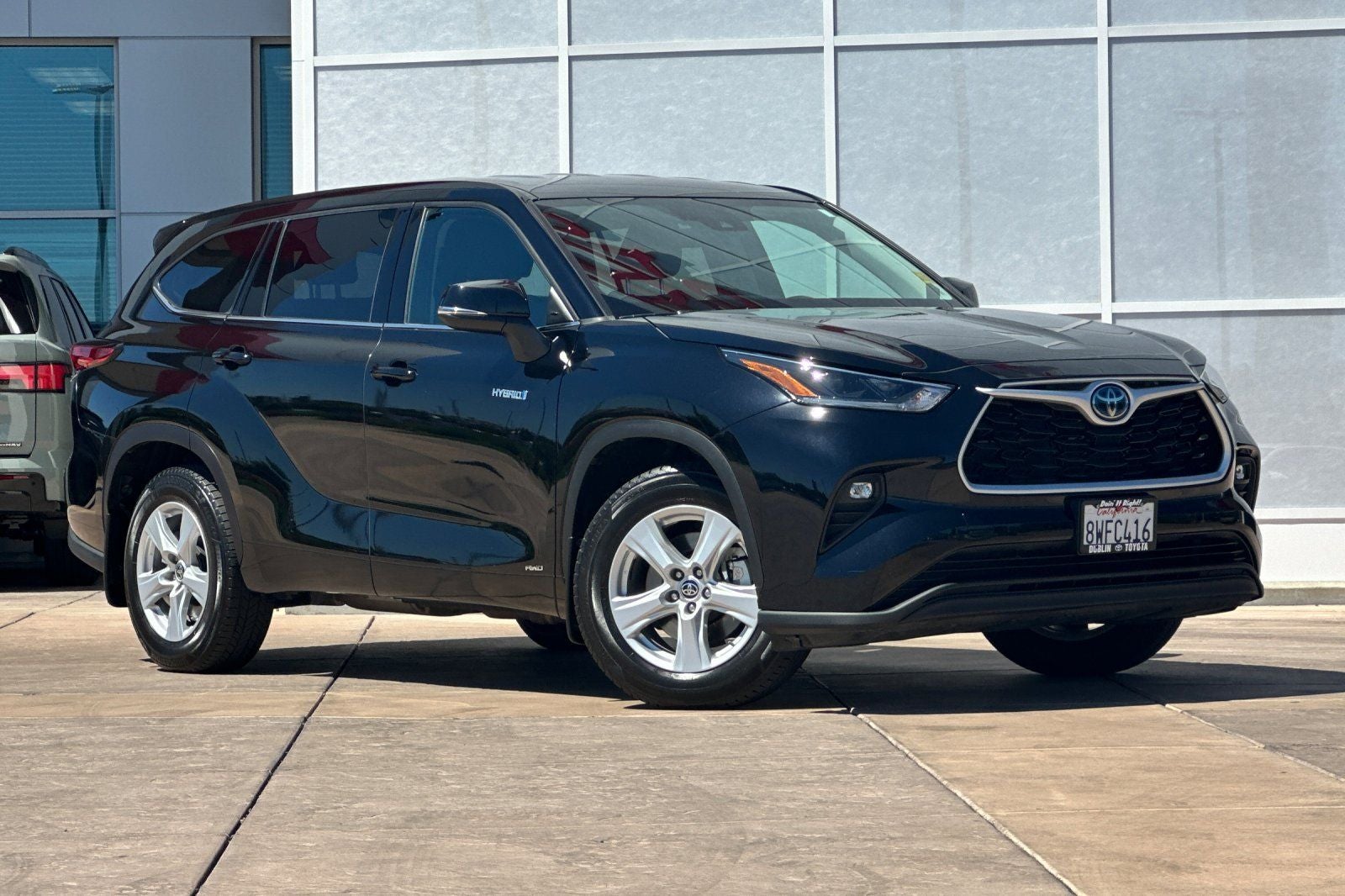 2021 Toyota Highlander Hybrid LE
