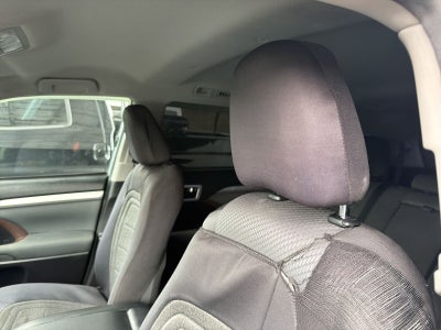 2018 Toyota Highlander LE