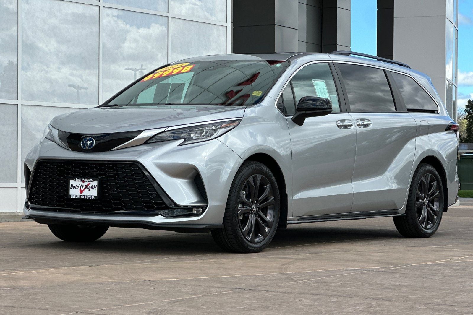 2024 Toyota Sienna XSE 7 Passenger