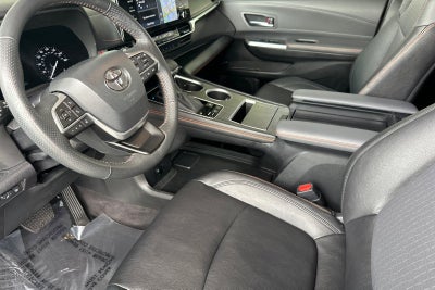 2024 Toyota Sienna XSE 7 Passenger