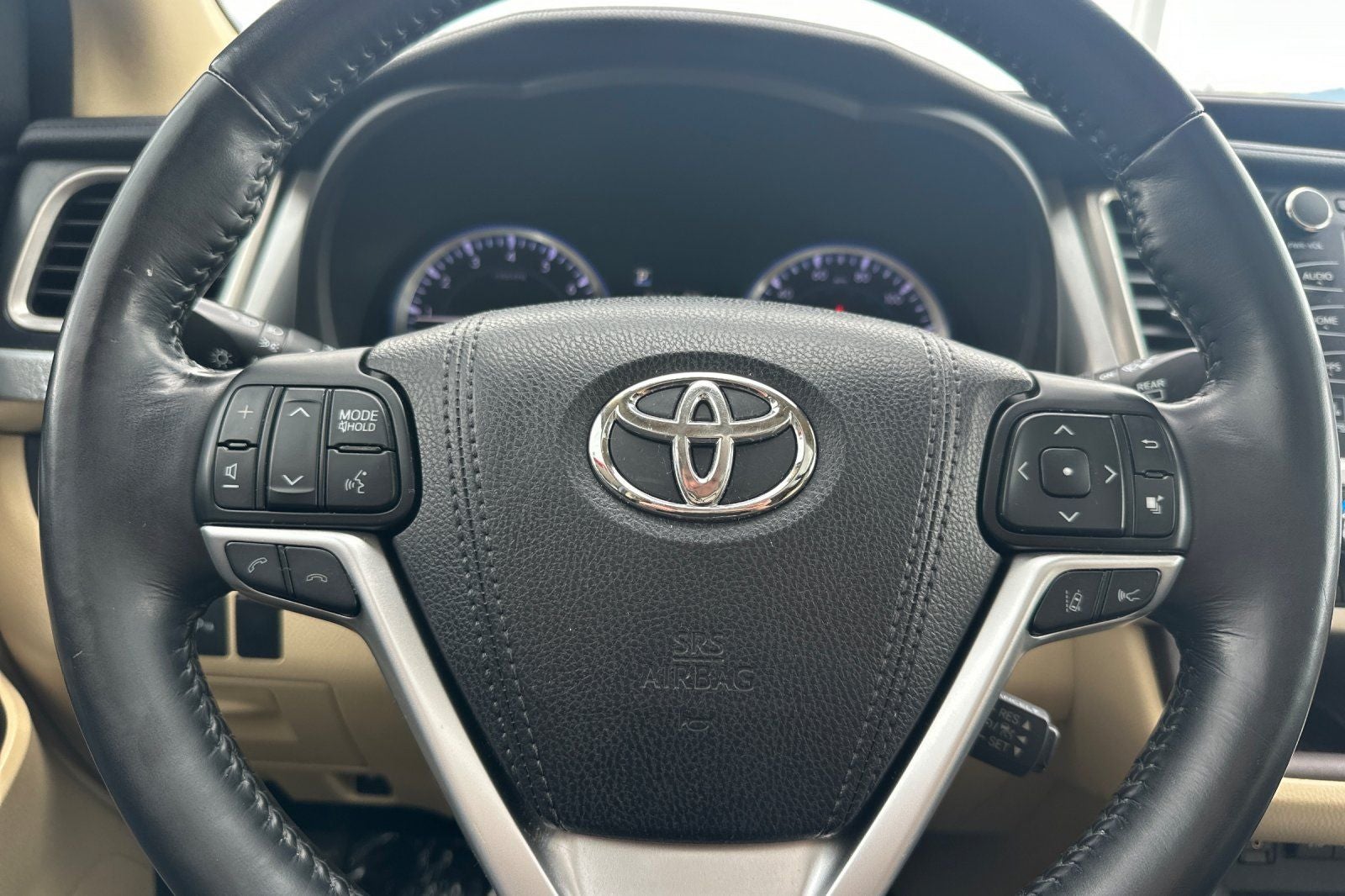 2017 Toyota Highlander Limited Platinum