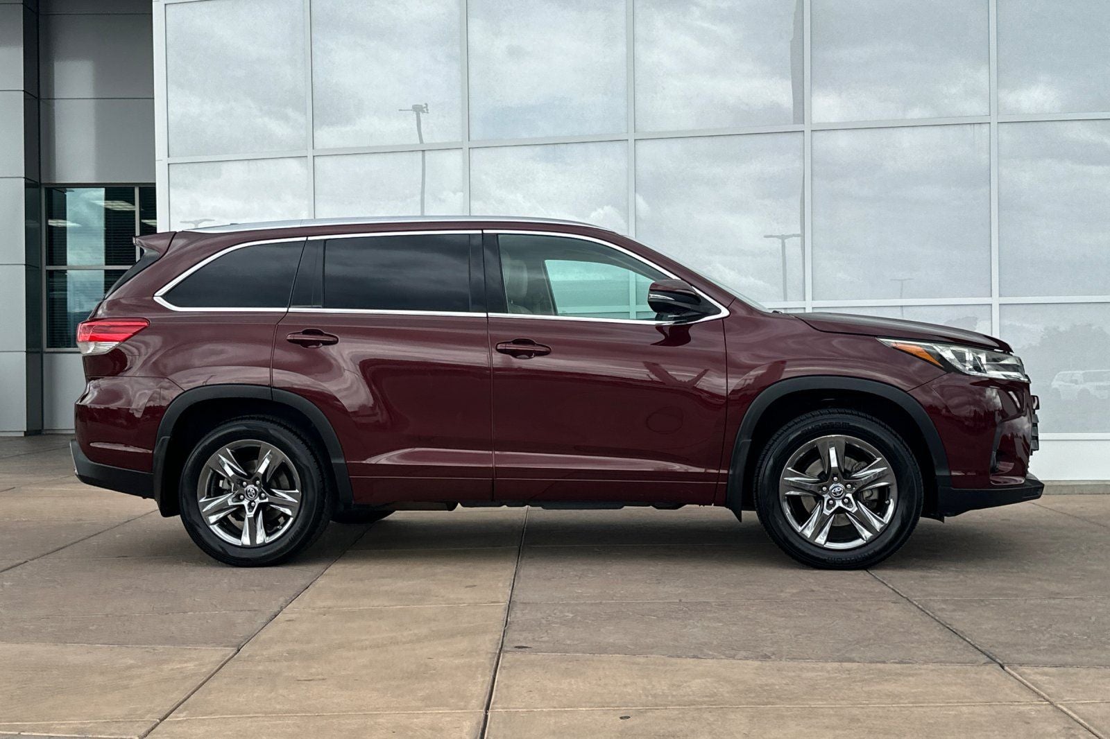 2017 Toyota Highlander Limited Platinum