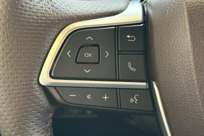 2024 Toyota Sienna Platinum 7 Passenger