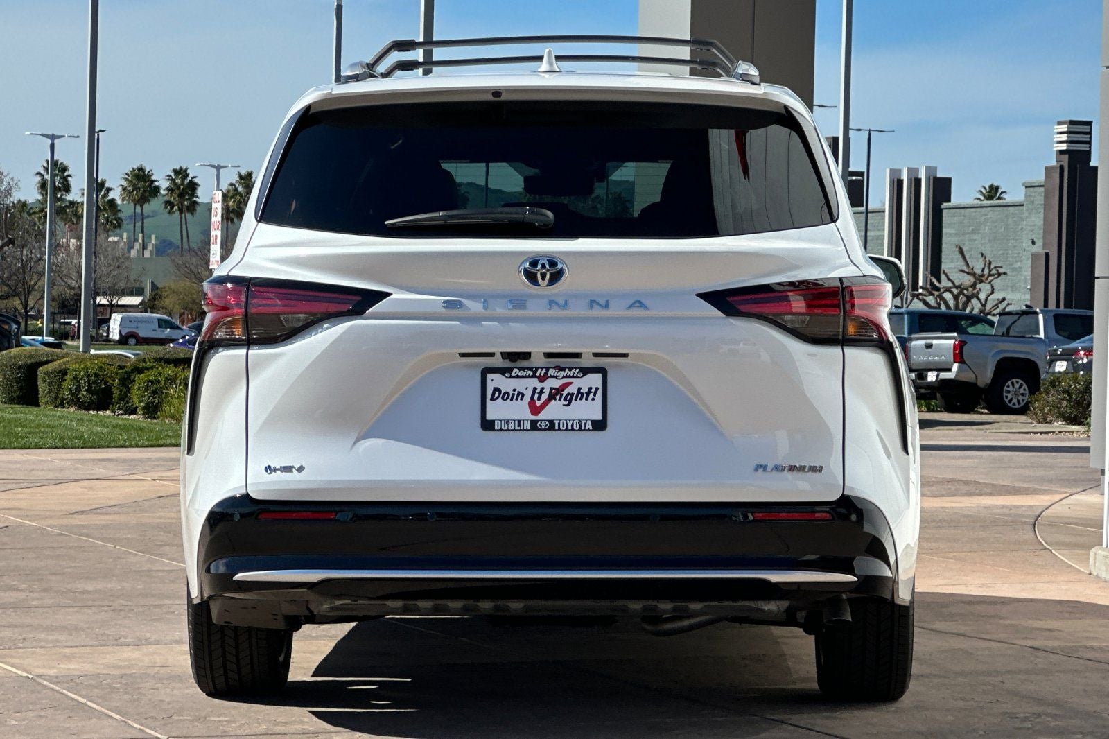 2025 Toyota Sienna Platinum 7 Passenger