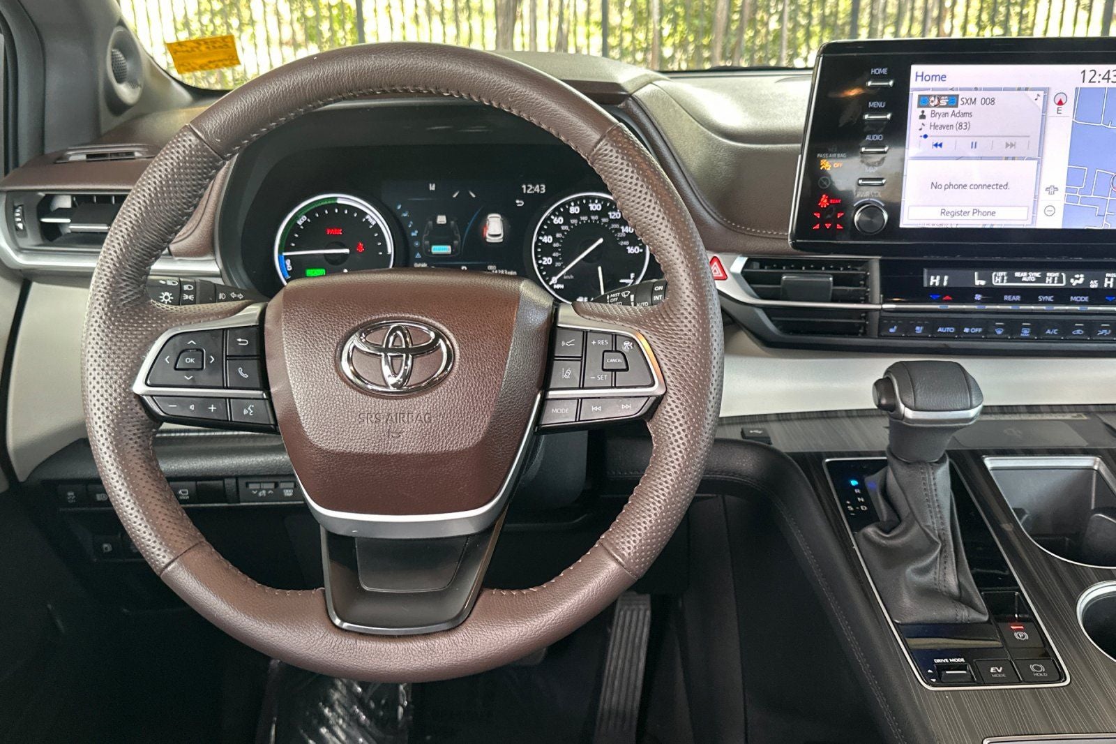 2024 Toyota Sienna Platinum 7 Passenger