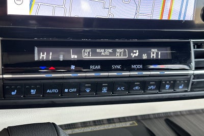 2024 Toyota Sienna Platinum 7 Passenger