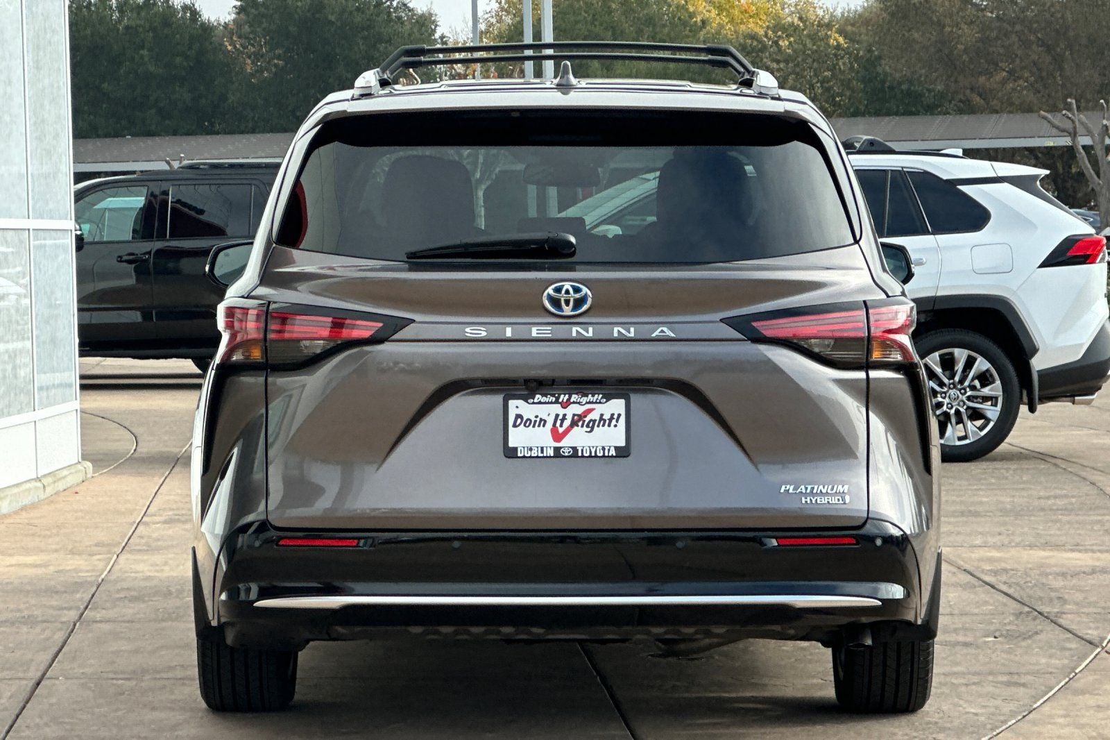 2024 Toyota Sienna Platinum 7 Passenger