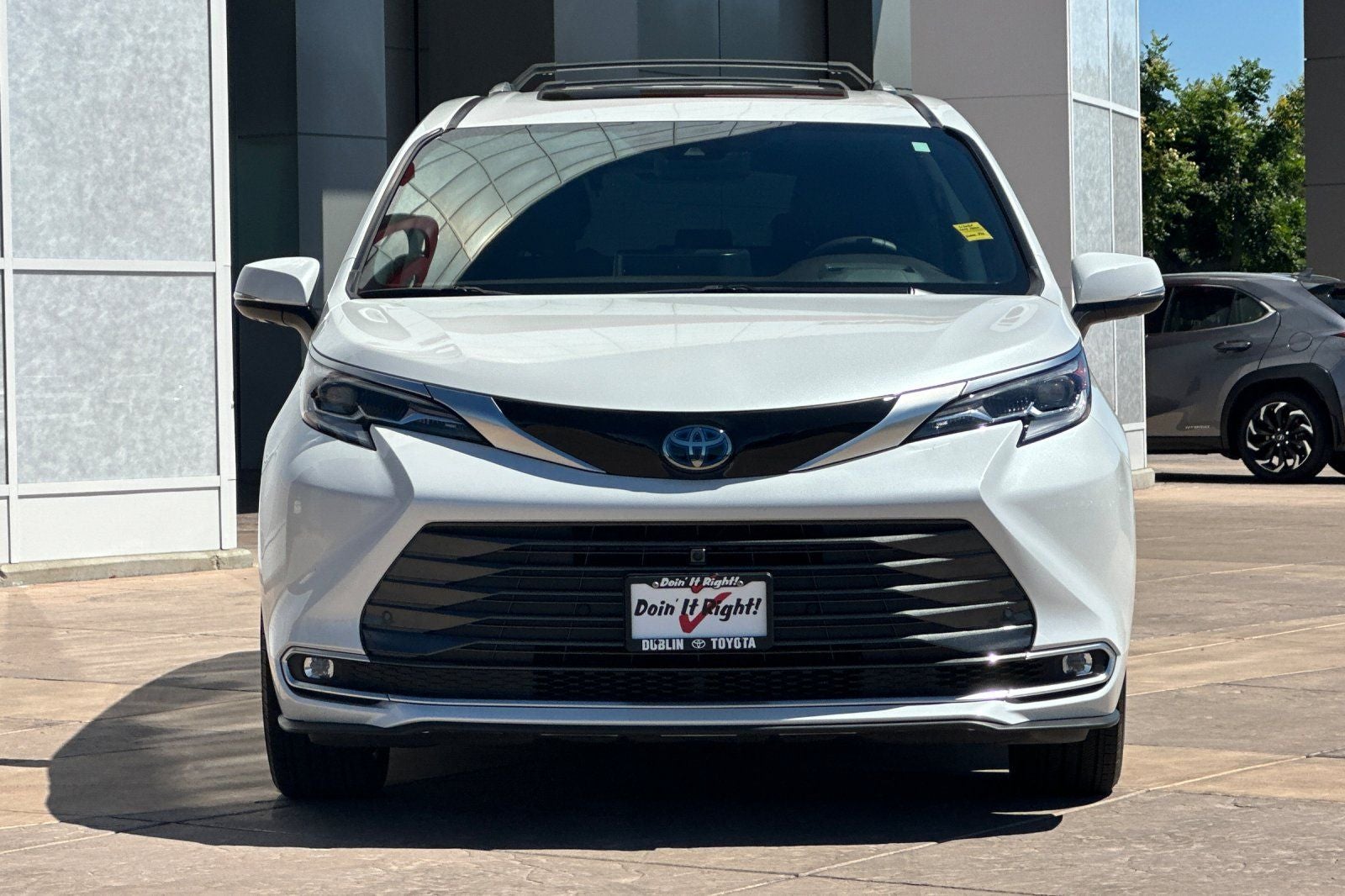 2023 Toyota Sienna Platinum 7 Passenger