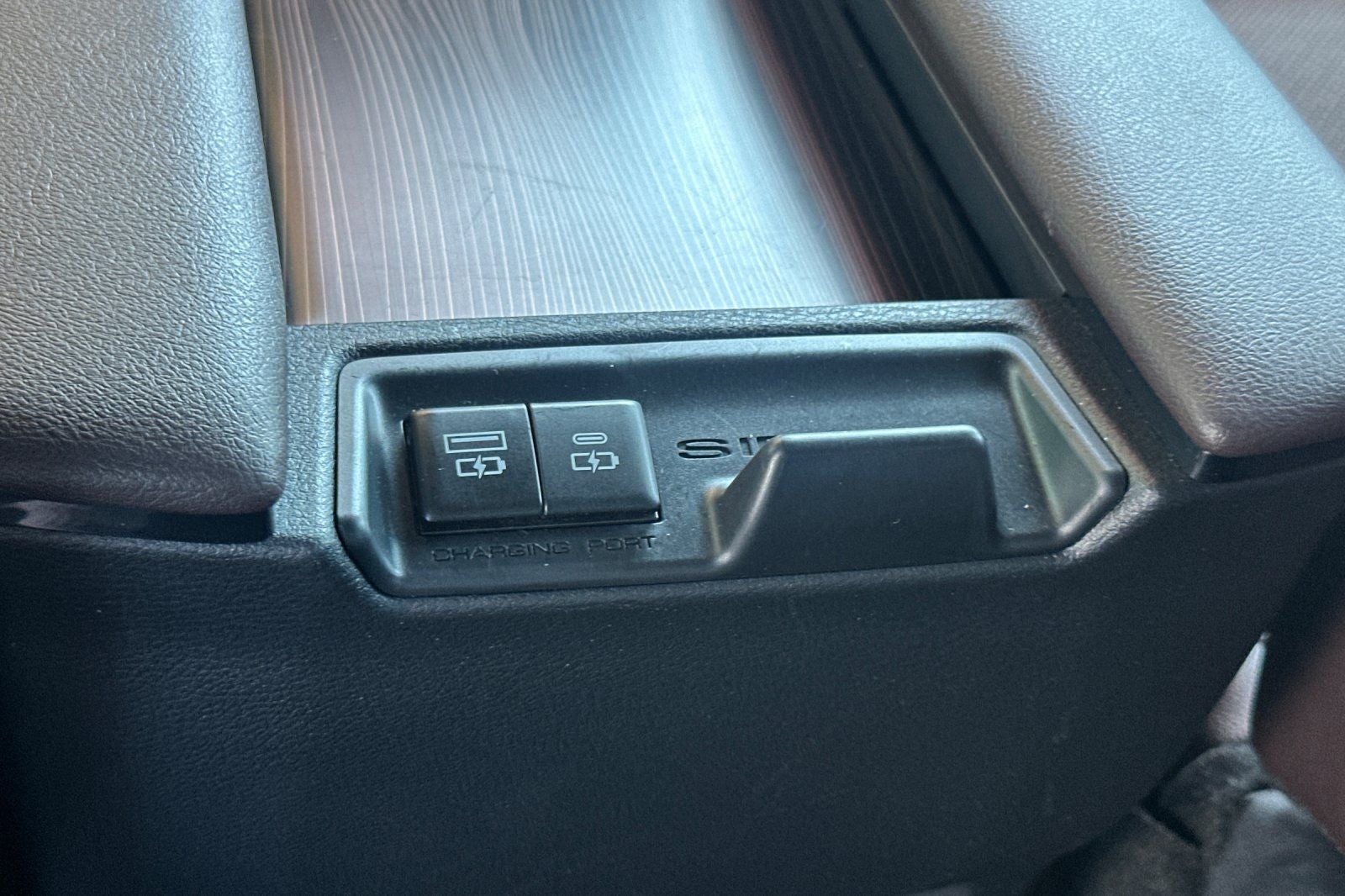 2023 Toyota Sienna Platinum 7 Passenger