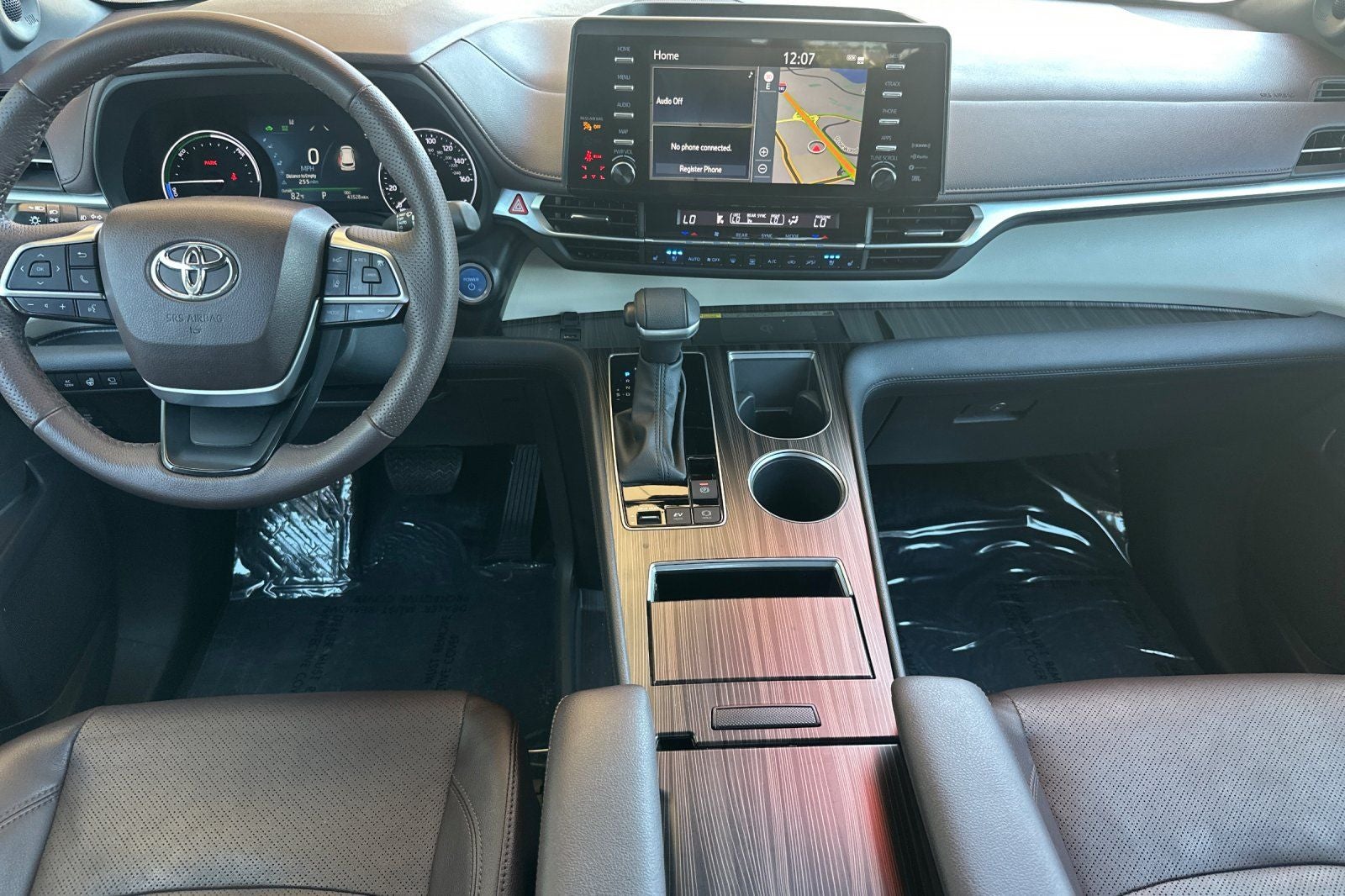 2023 Toyota Sienna Platinum 7 Passenger