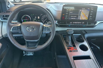 2023 Toyota Sienna Platinum 7 Passenger