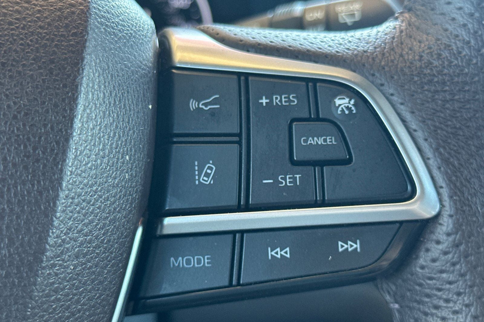 2023 Toyota Sienna Platinum 7 Passenger