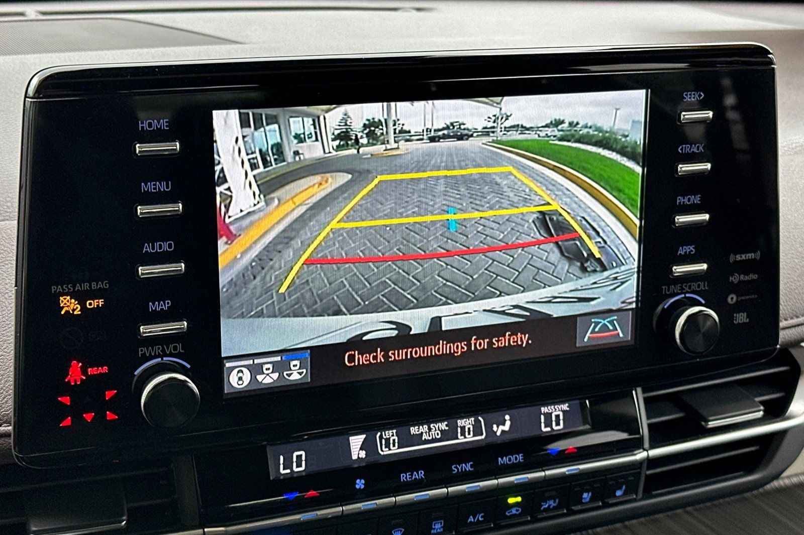 2024 Toyota Sienna Platinum 7 Passenger