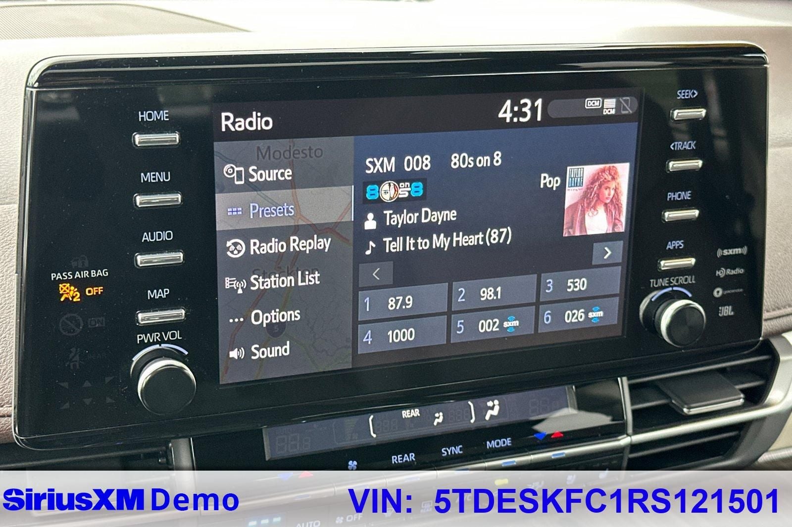 2024 Toyota Sienna Platinum 7 Passenger