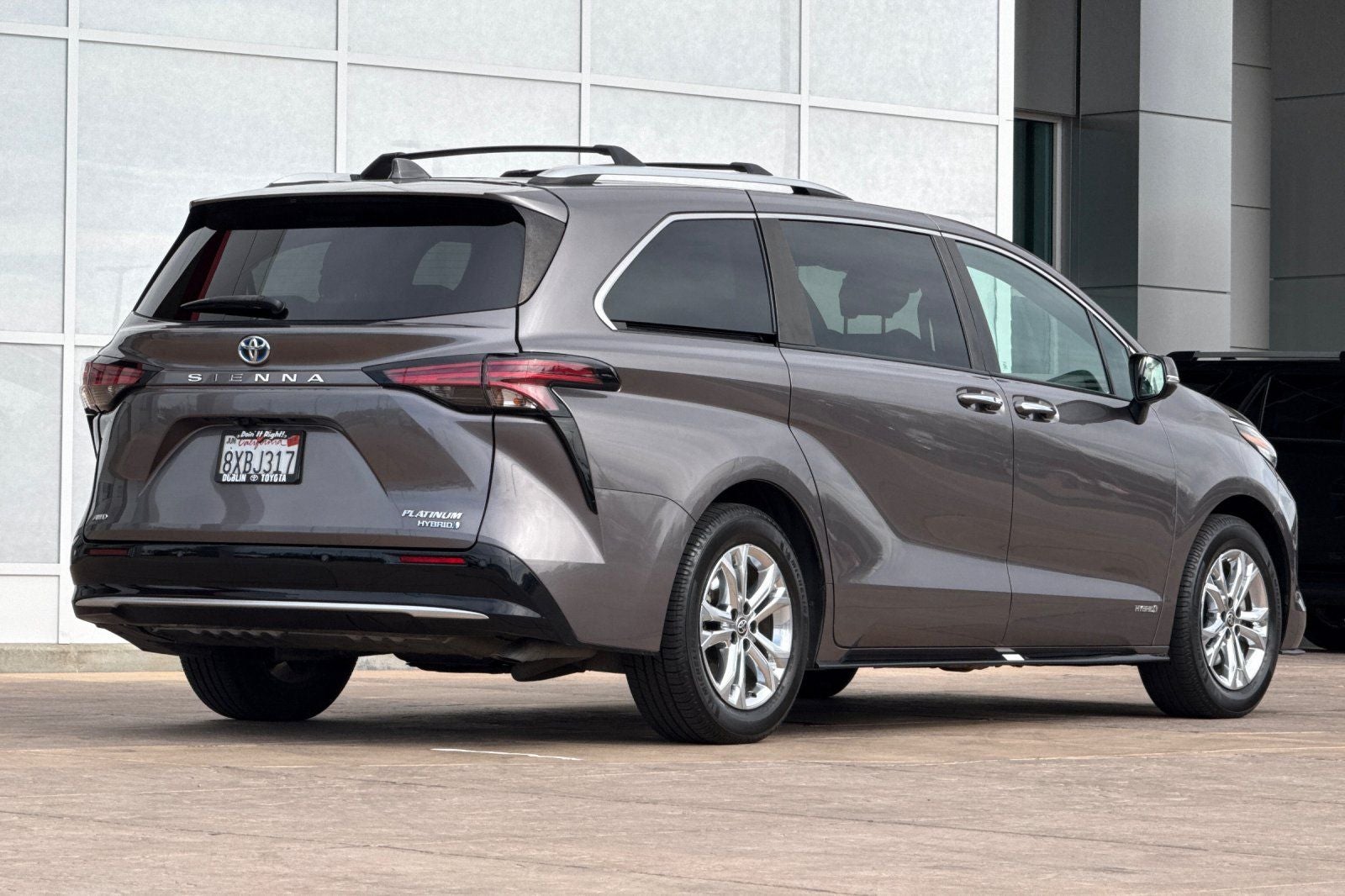2021 Toyota Sienna Platinum 7 Passenger