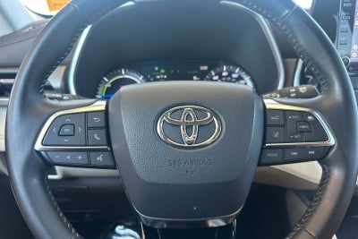 2021 Toyota Highlander Hybrid XLE