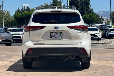 2021 Toyota Highlander Hybrid XLE