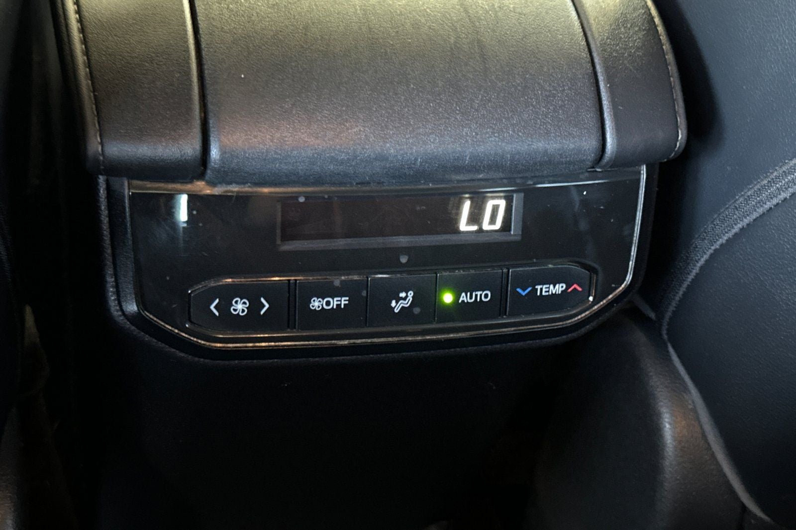 2020 Toyota Highlander Hybrid XLE