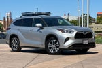 2020 Toyota Highlander Hybrid XLE