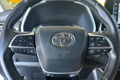 2020 Toyota Highlander Hybrid XLE