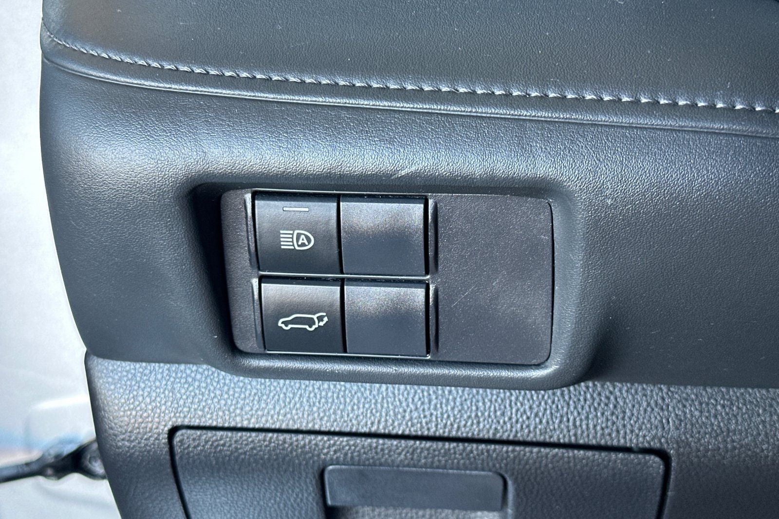 2020 Toyota Highlander Hybrid XLE
