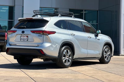 2020 Toyota Highlander Hybrid XLE